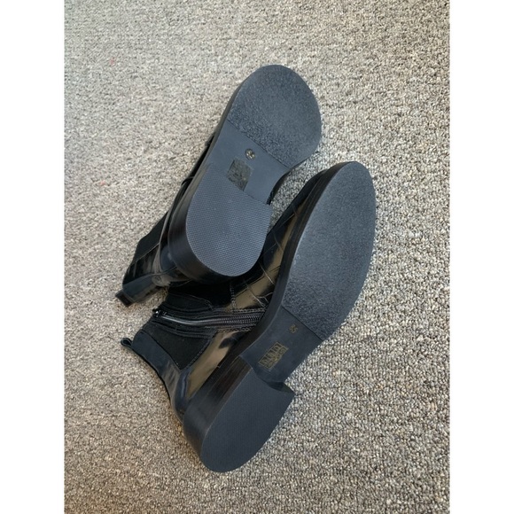 NEW JEFFREY CAMPBELL Croc Embossed Ankle Boots - Picture 4 of 4